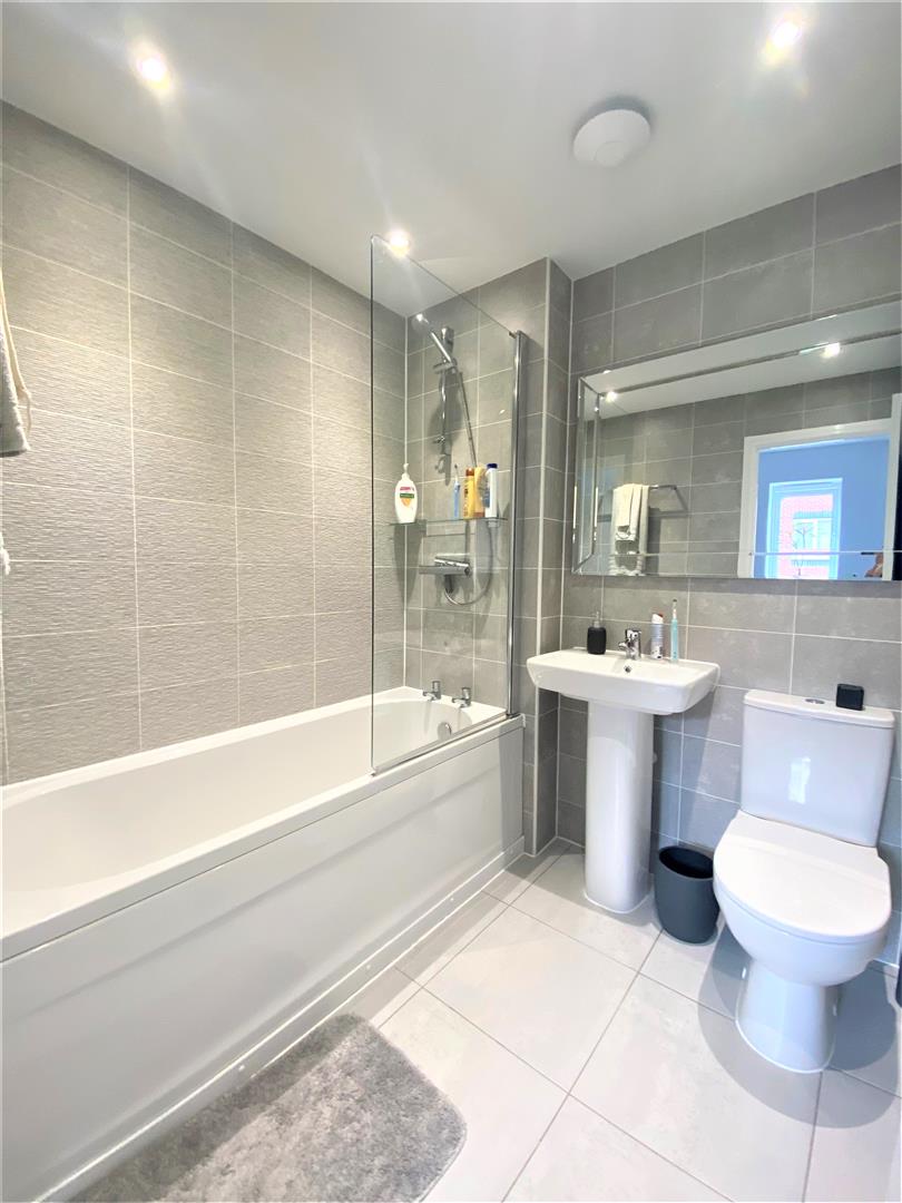 127 Gardeners Place, Shrewsbury, SY2 6FH To Let